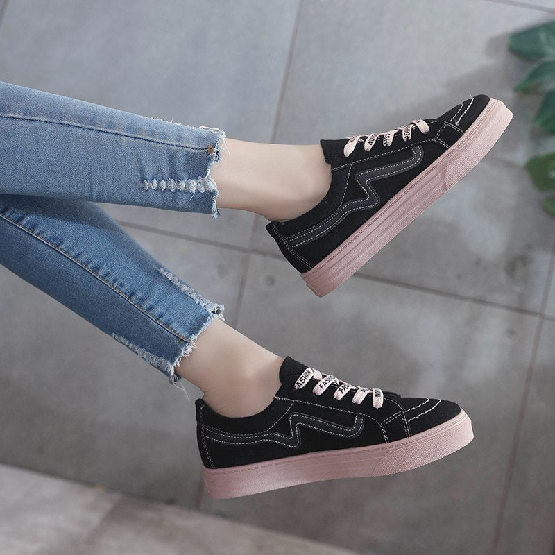 New Brand Women&#39;s Canvas Flat Shoes 2018 Fashion Lace Up Women Sneaker Woman Casual Comfortable Flats Footwear Tenis Feminino