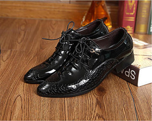 Lackleder schwarz oxford schuhe f&uuml;r m&auml;nner krokodilleder schuhe m&auml;nner hochzeit schuhe formalen mens spitz kleid schuhe italien derby